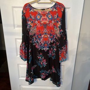 Tolani shift dress/coverup